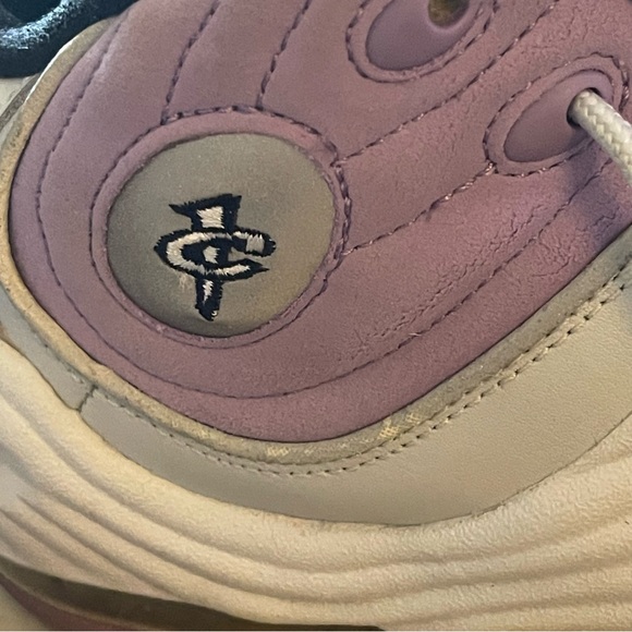 👞 Nike Air Penny II 2 Platinum/Purple Hardaway Basketball Shoes - Size 8.5 - Picture 9 of 13
